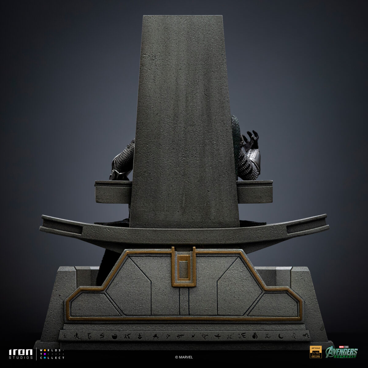 Iron Studios – Avengers: Doomsday – Art Scale 1/10 – Doctor Doom on Throne - Image 14